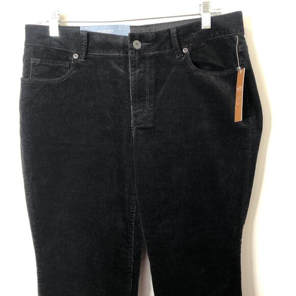 Sonoma NWT Women's Mid Rise Demi Bootcut Black Corduroy Pants Size 8 - Picture 2 of 10